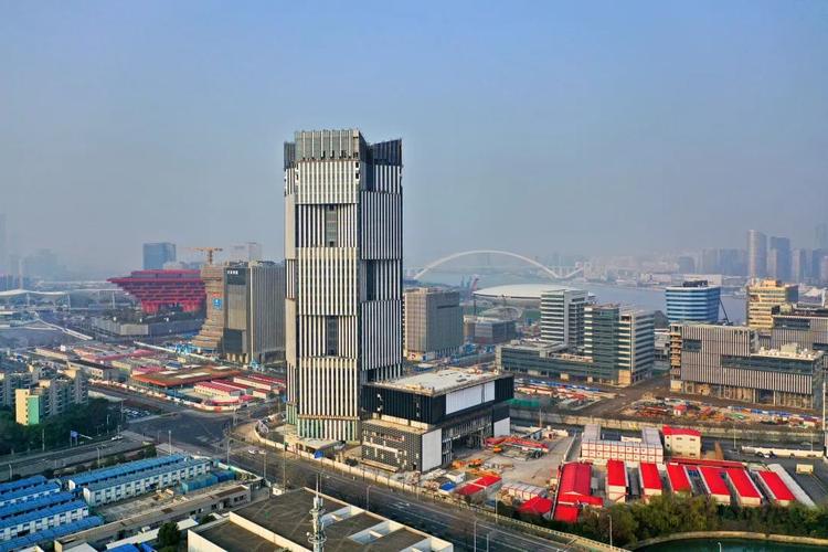 新开发银行总部大楼项目全面复工_上海市